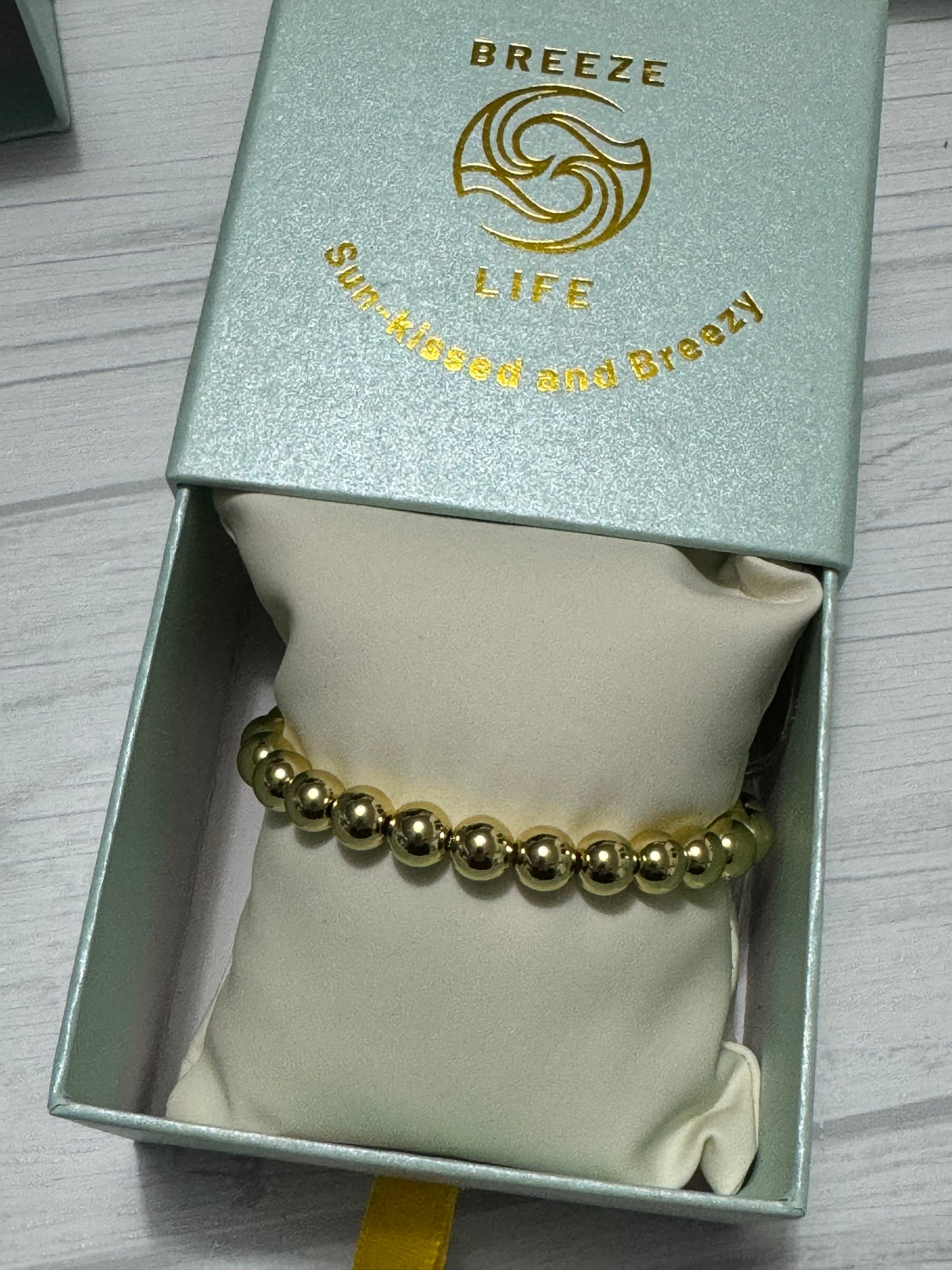 GOLD BEAD BRACELET